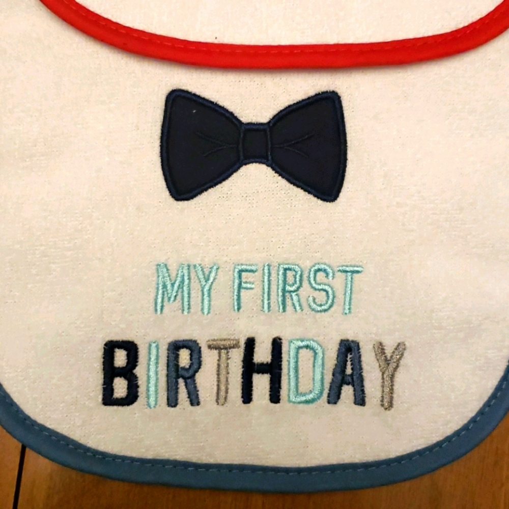 "Mt First" bibs